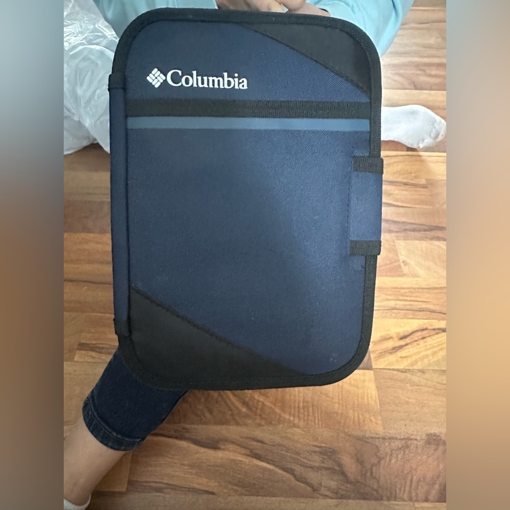 Columbia Navy and Black Lunch cooler